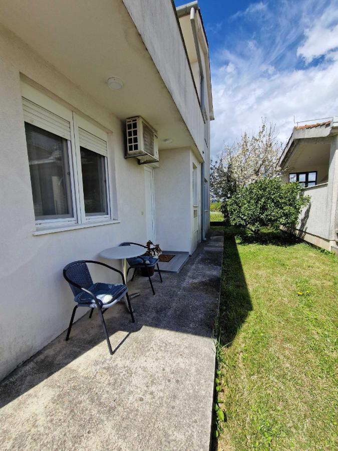 Apartment Melody Metković Екстериор снимка